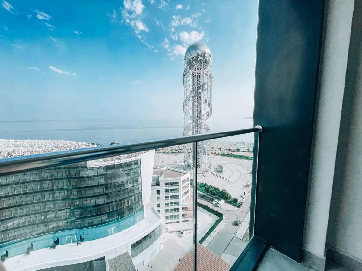 Balmaral Apart Hotel บาทูมิ ภายนอก รูปภาพ